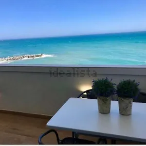 Apartamento La Perla Playa A Estrenar, Benalmádena