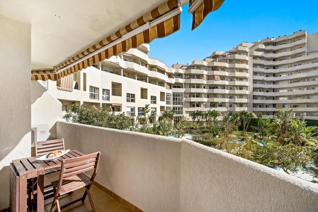 Benalbeach Sea View 24H Entry Benalmádena 0*,